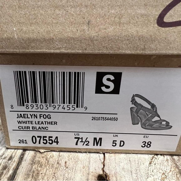 New Clarks Jaelyn Fog White Leather Block Heel Sandals Slingback Comfort 7.5M - Picture 8 of 8